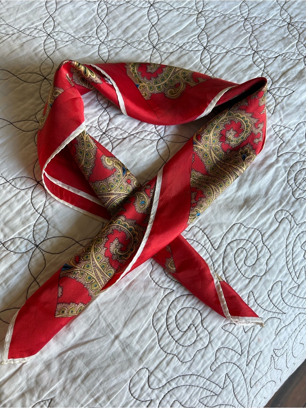 Red Vintage Paisley Silk-Feel Neck Scarf - Made in Japan